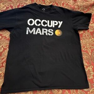 SpaceX Occupy Mars T-Shirt 
 'Occupy Mars' T-Shirt